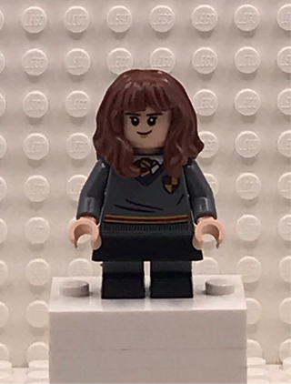 Hermione Granger with Black Skirt and Black Short Legs, hp368 Minifigure LEGO®   