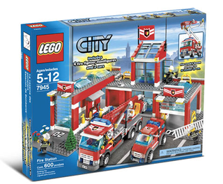 Fire Station, 7945 Building Kit LEGO®   