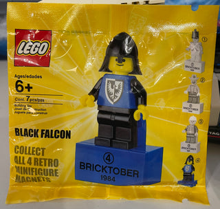 Magnet Set, Minifigure Black Falcon - with 2 x 4 Brick Base (Bricktober Week 4) polybag - 4613832 Building Kit LEGO®