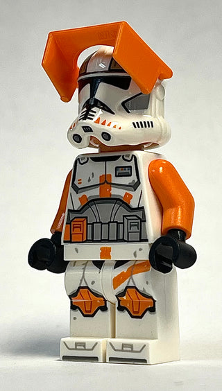 Commander Cody, 212th Attack Battalion (Phase 2) - White Arms, Dirt Stains, Nougat Head, Helmet with Holes, sw1233 Minifigure LEGO®   