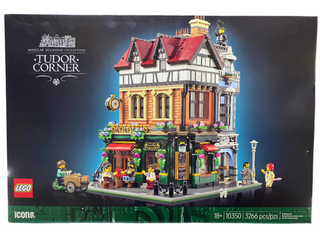 Tudor Corner, 10350 Building Kit LEGO®