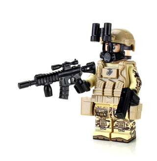 Marine Corps Desert MARPAT Chemical Warfare Custom Minifigure, BB71 Custom minifigure Battle Brick   