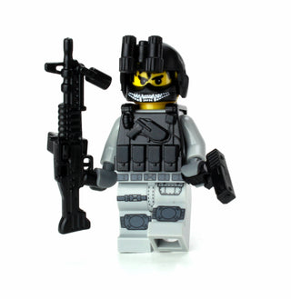 Army Helicopter Crew Chief Custom Minifigure, BB54 Custom minifigure Battle Brick   