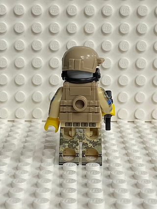 Ukrainian Army Soldier Custom Figure Custom minifigure Battle Brick   