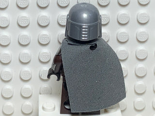 Din Djarin - Silver Beskar Armor, sw1135 (with Cape) Minifigure LEGO®   