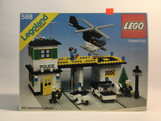 Police Headquarters, 588 Building Kit LEGO®   