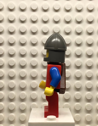 Crusader-Axe, Red Legs with Black Hips, Dark Gray Chin-Guard, Quiver, cas238 Minifigure LEGO®   