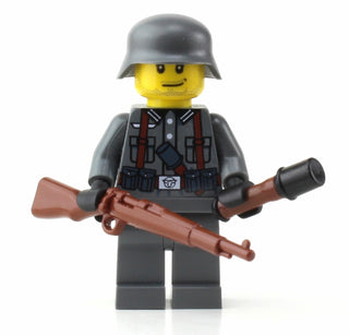 WWII German Soldier With Kar98 Minifigure, BB16 Custom minifigure Battle Brick   