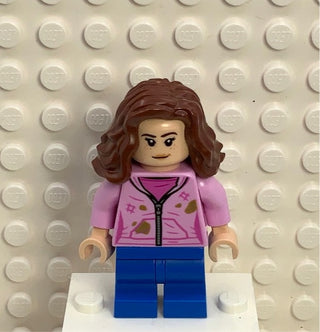 Hermione Granger - Bright Pink Jacket with Stains, Closed / Determined Mouth, hp327 Minifigure LEGO®   